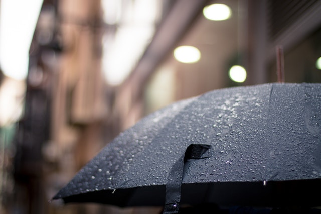 ２月、記録的雨量観測