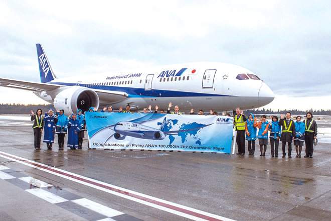 入荷！ ANA Boeing787 1/150 47cmドリームライナー ANA787型で10万便達成 世界初、全運行数の1／4占める | 北米報知