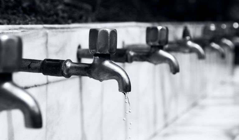 ワシントン州内学校の水道水から高い割合の鉛が検出