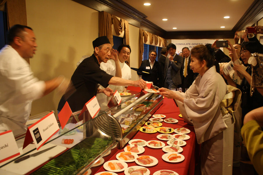 加柴司郎さん  日本食親善大使に