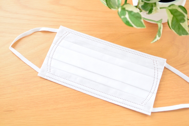 マスク着用と接種証明ルール大幅緩和