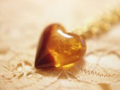 フルサークル モーメント〜地球からの贈りもの〜宝石物語