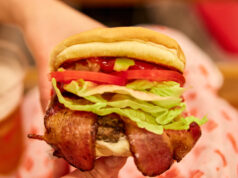 シアトルのローカル・バーガーを東京のど真ん中で! リル・ウディーズ/Lil Woody’s