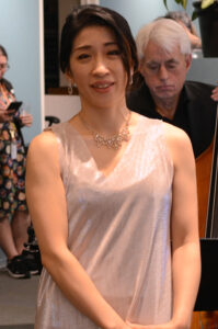 Kobe-singer-DSC_4020-PS-ADJ | Seattle’s Japanese Community News – North American Post