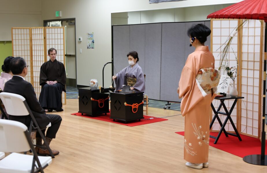 Hatsugama | Seattle’s Japanese Community News – North American Post